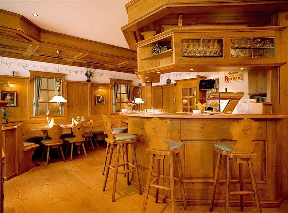 Erikson Hotel Зинделфинген Екстериор снимка