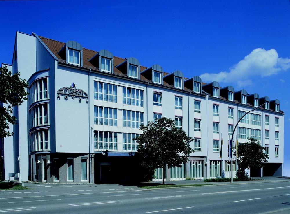 Erikson Hotel Зинделфинген Екстериор снимка